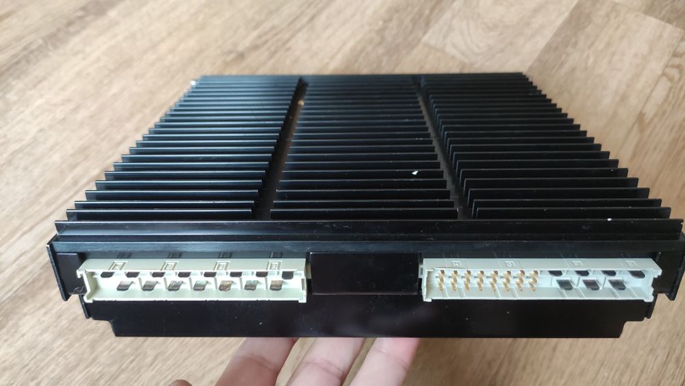 Eltek SMPS 1000 24v 38A