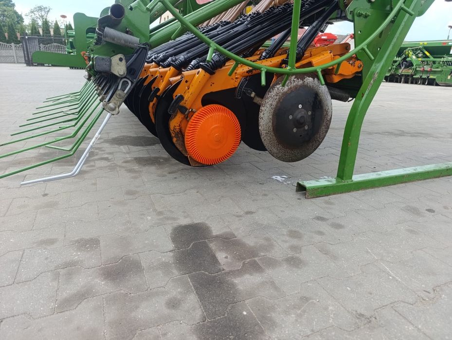 Siewnik Amazone ADP 303 Talerzowy