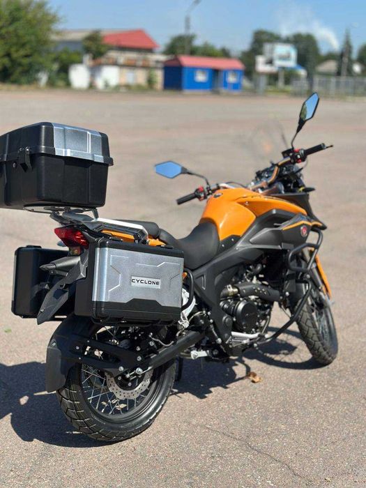 Мотоцикл CYCLONE RX3