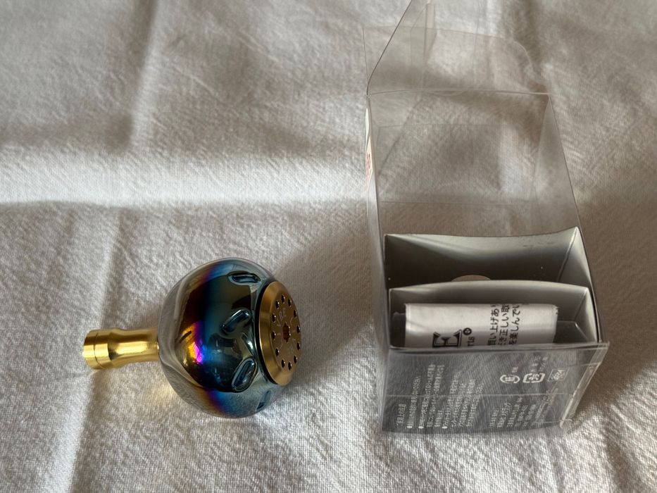 NOWY Knob LIVRE EP 44 Typ B Titanium do wszystkich koł. Shimano SW