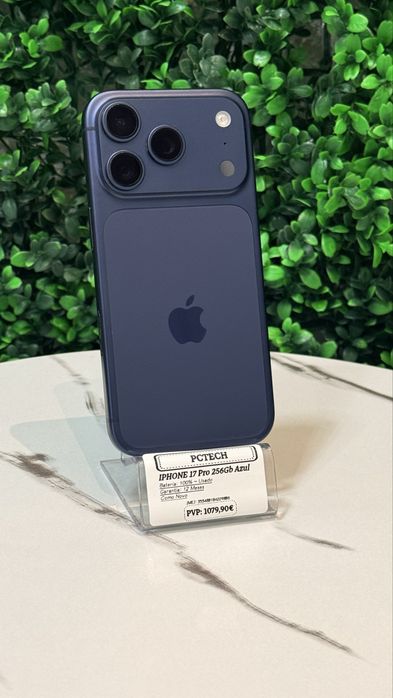 Apple iPhone 17 Pro 256Gb Azul - Pague até 48x
