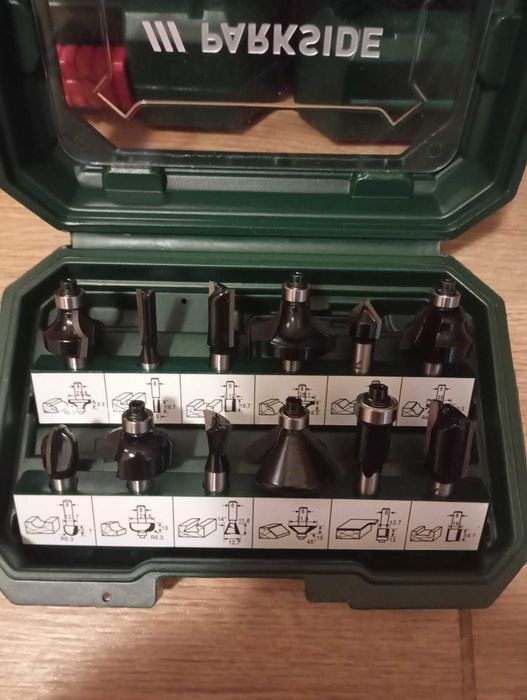 Набір фрез для дерева Parkside PFB 12 A1 12 шт.