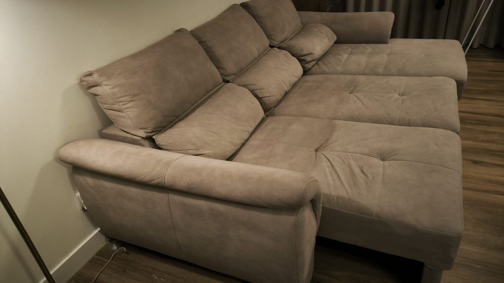 Sofá 3 lugares c/ chaise longue (2 lugares extensíveis)