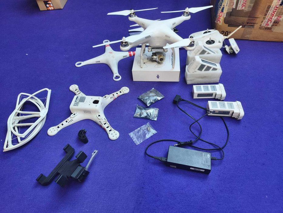 Drone DJI Phantom 2 Vision + (para peças)
