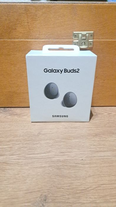 Czarne bezprzewodowe Słuchawki Samsung galaxy buds 2
