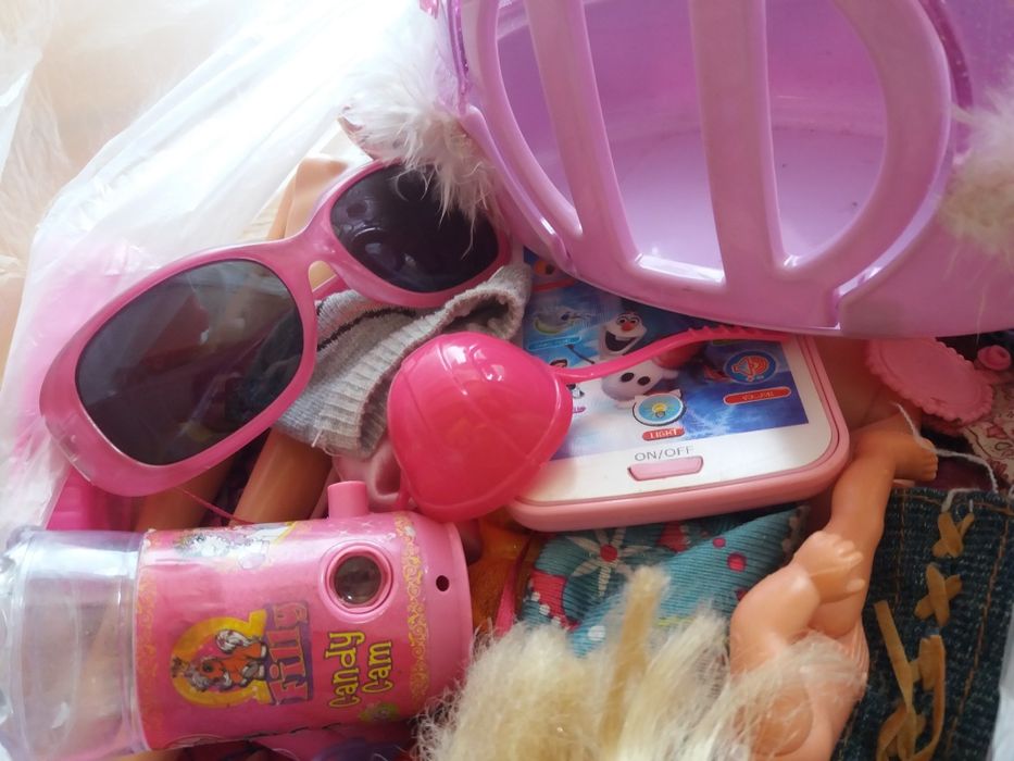 Lalki Barbie i akcesoria + inne zabawki