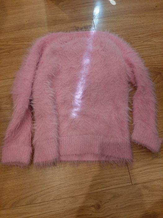 Sweterek różowy  puchaty