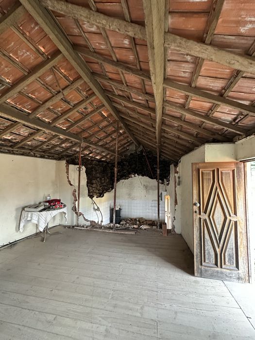 Moradia para reconstruçao