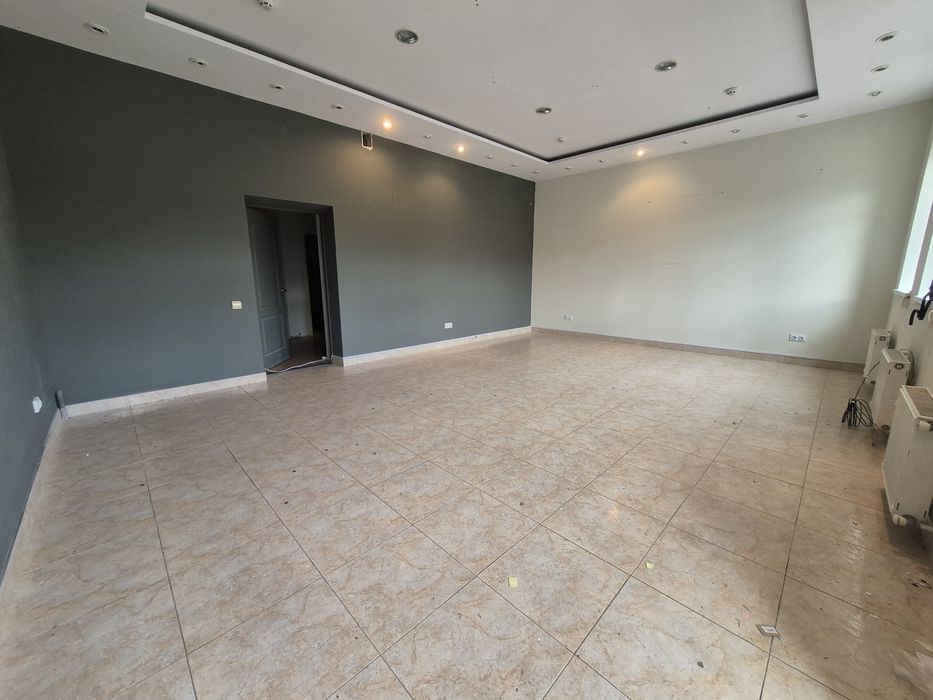 52м2 - фасад Олександрійського в центрі