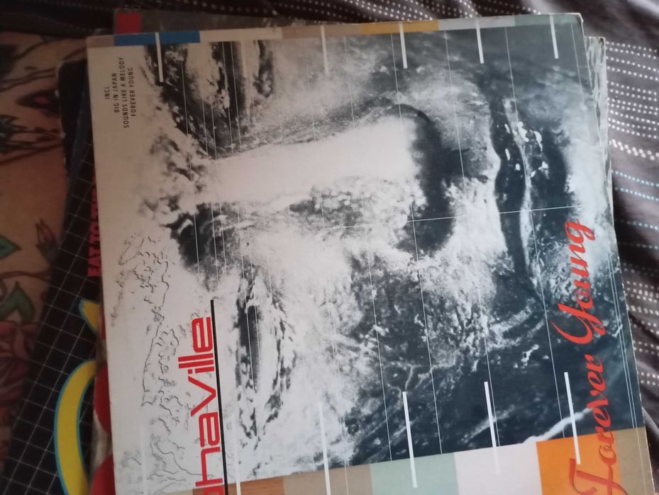 Vendo lote de vinis 90s, em bom estado