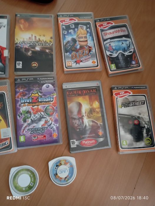 psp com jogos e acessórios