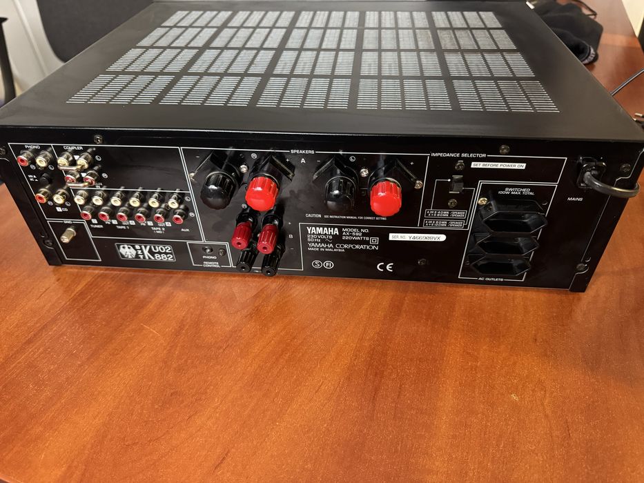 Усилитель  Yamaha AX-592