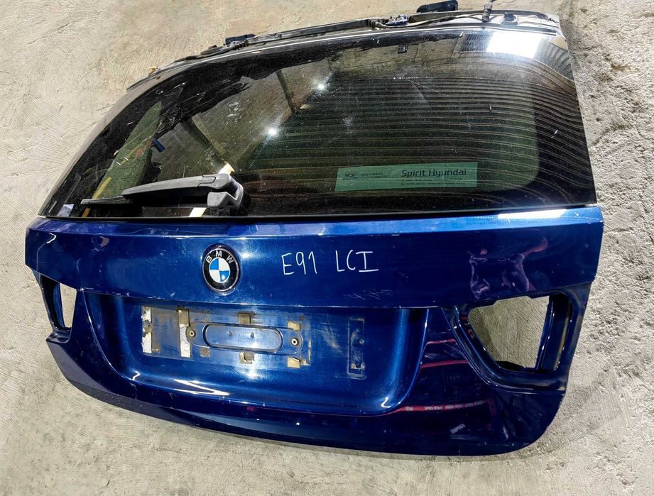 Tampa da mala BMW E91 serie 3 lci