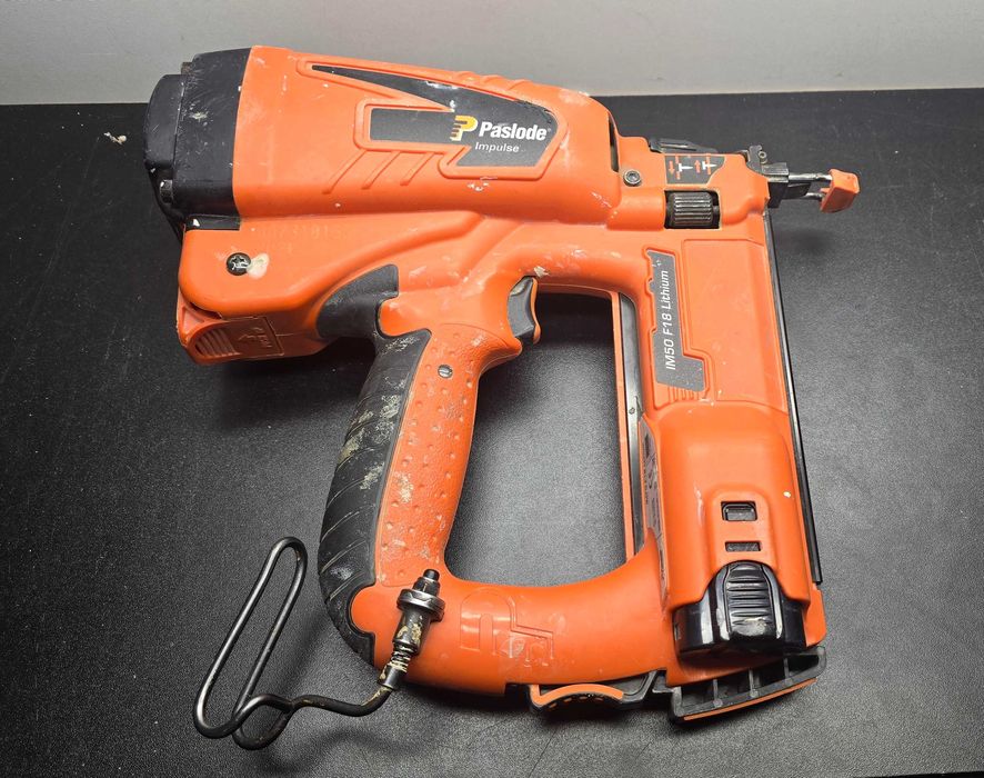 Gwoździarka Paslode impulse im50 f18 + bateria / Kraków Kalwaryjska 75