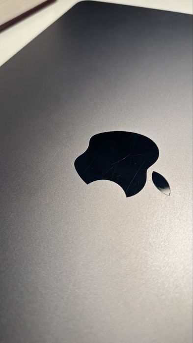 MacBook Air M2 - A2681