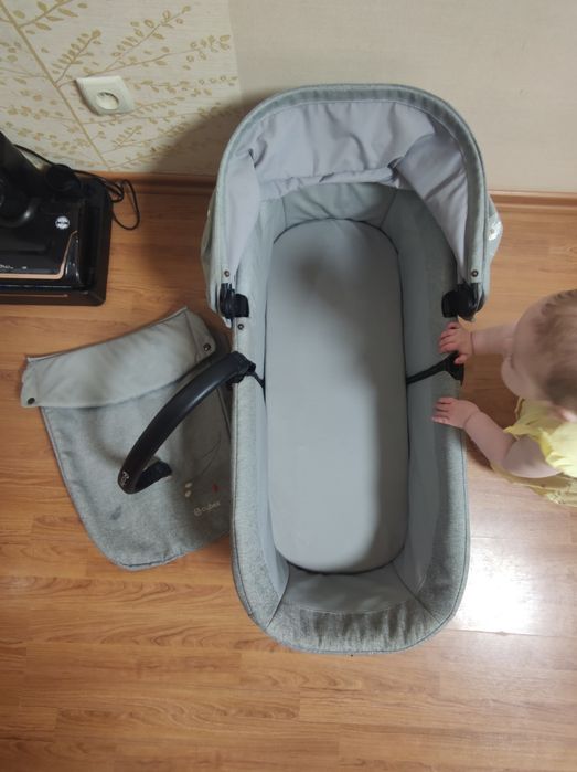 Люлька Cybex Priam Koi (priam)+ шасси