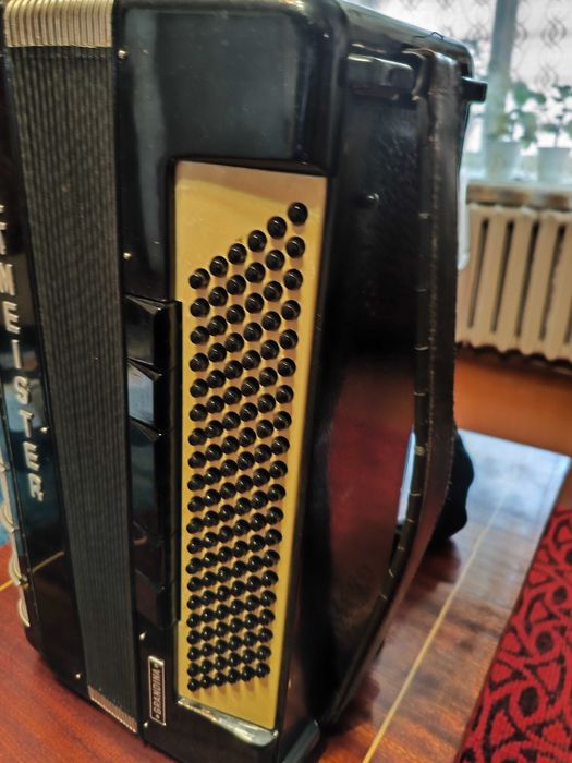 Баян 5-рядний Weltmeister Grandina