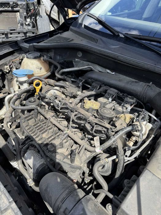 Двигун 2.0 бензин DTDA Volkswagen Passat B9 мотор двигатель 06K100034G