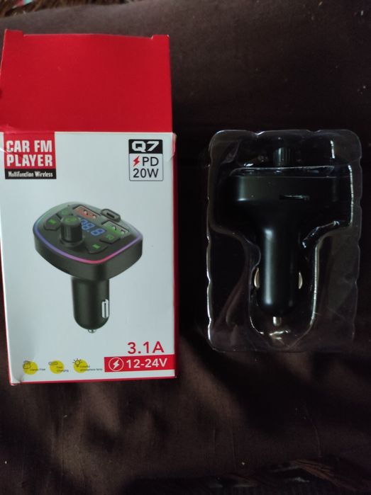 Авто зарядний пристрій FM/MP3, бездротовий блютуз