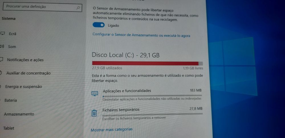 Computador híbrido + ecrã tátil