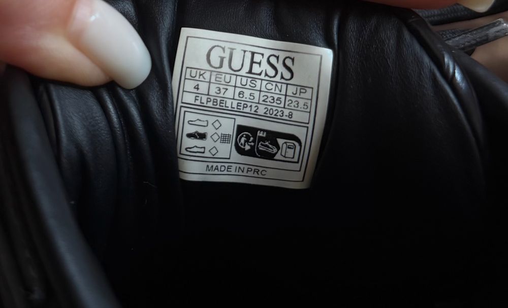 Кросівки Guess оригінал