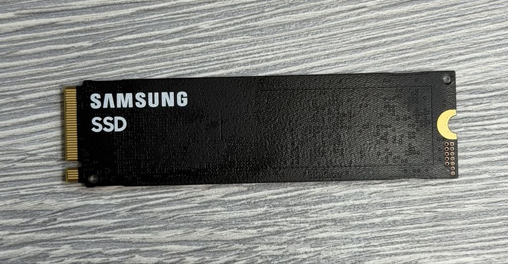 SSD 1 TB Samsung NVME M2 / 100% / 14 годин