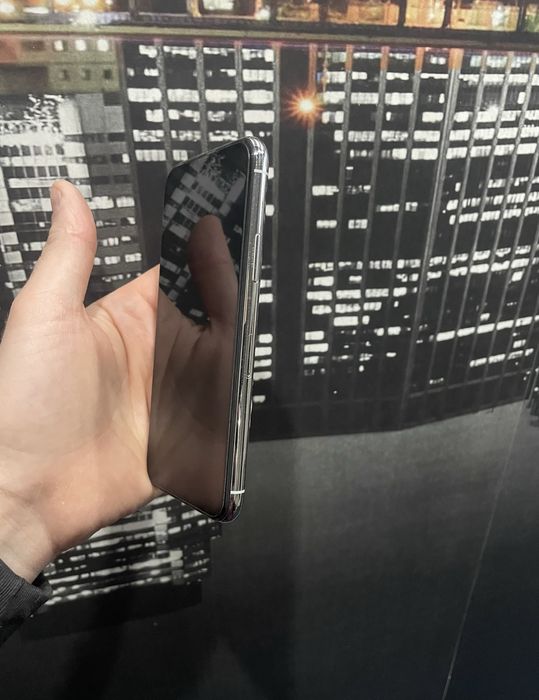 Iphone 11 pro 256GB| NEVERLOCK | 100% АКБ | З НЮАНСОМ |