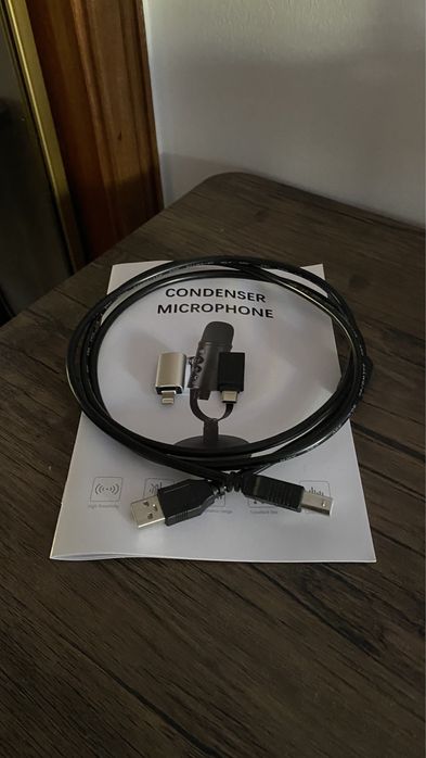 Microfone Aveek Profissional