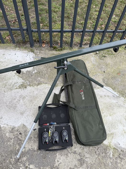 Tripod wędkarski Mack2 + buzz bary + pokrowiec + sygnalizatory