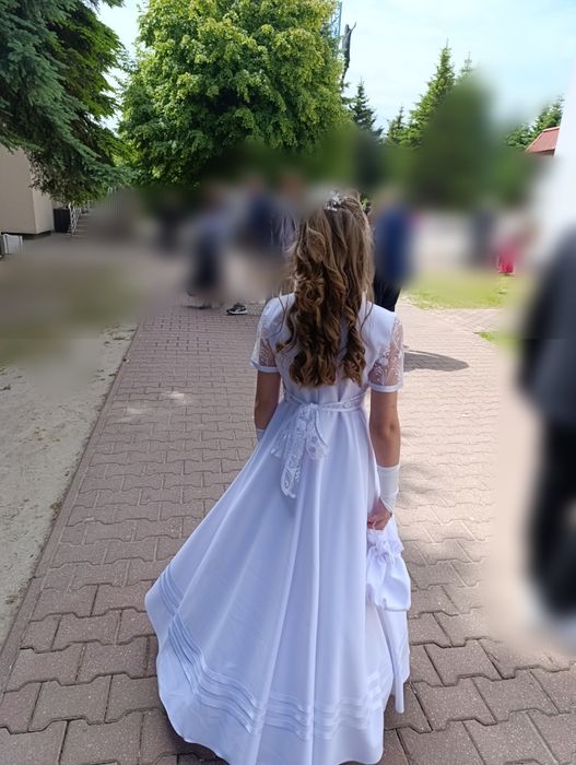 Sukienka komunijna I komunia niesamowita szyk i elegancja