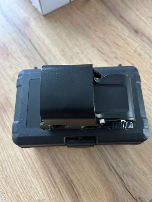 nowy kolimator, celownik holograficzny replika EoTech 558