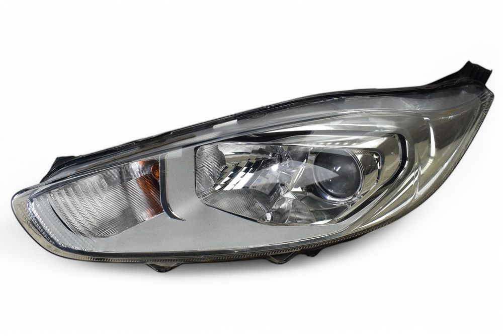 Lampa Lewy Przód Soczewka FORD FIESTA MK7 Lift 2013-2017 C1BB-13W030-EE UK