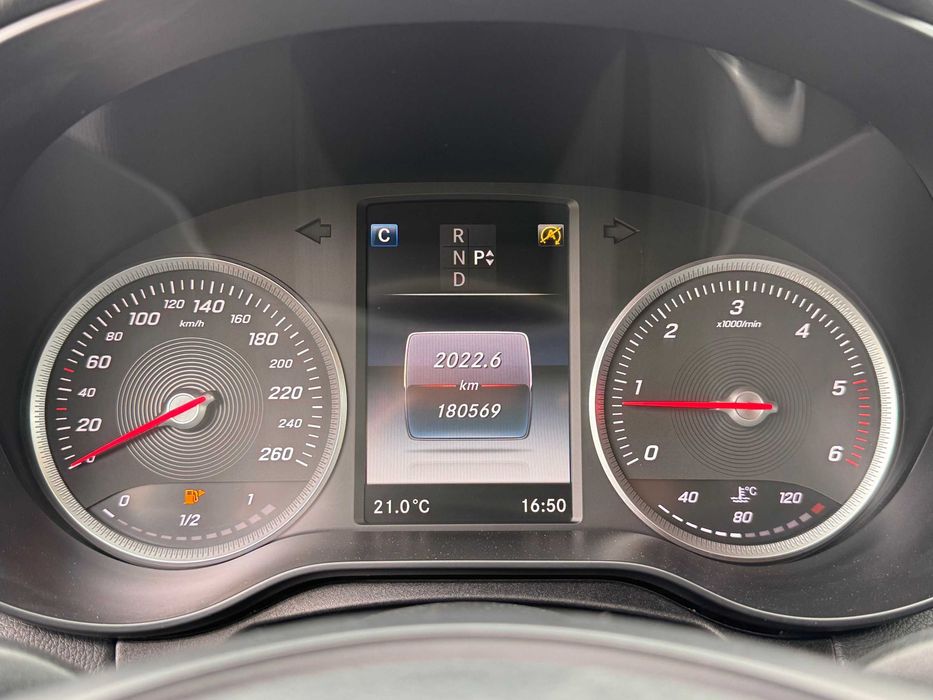 Mercedes C220d 170cv Auto. Avantgarde