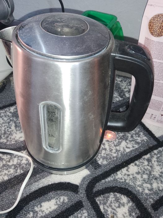 Електрочайник  scarlett