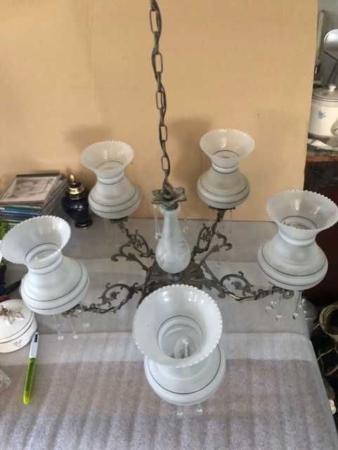 candeeiro de teto antigo