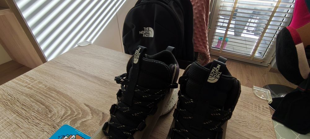 Nowe oryginalne buty The North Face Futurelight