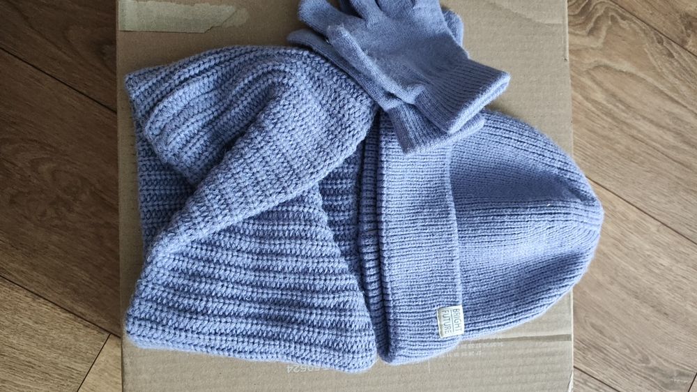 Zestaw zimowy. Komplet jak nowy, lekki fiolet,