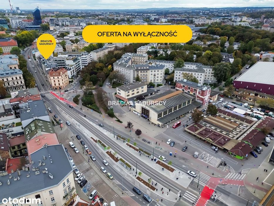 Duża witryna / główna ulica / Hala Targowa