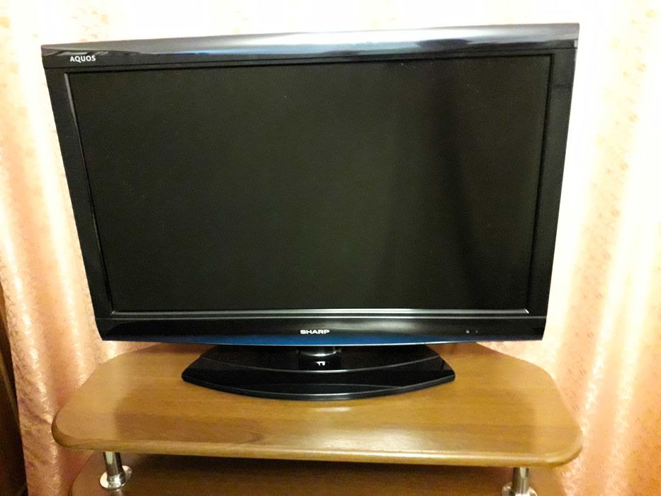 Продам LCD телевізор SHARP Aquos 32"