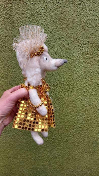 Пудель.Девочка.Интерьерная