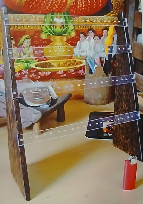 Expositores colares, pulseiras, aneis...