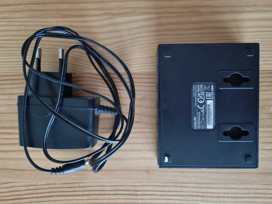 Switch TP-Link LS1005G Gigabit 5 portów z zasilaczem