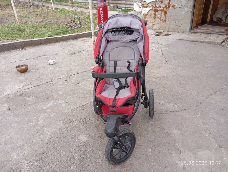 Продам Коляска Chicco