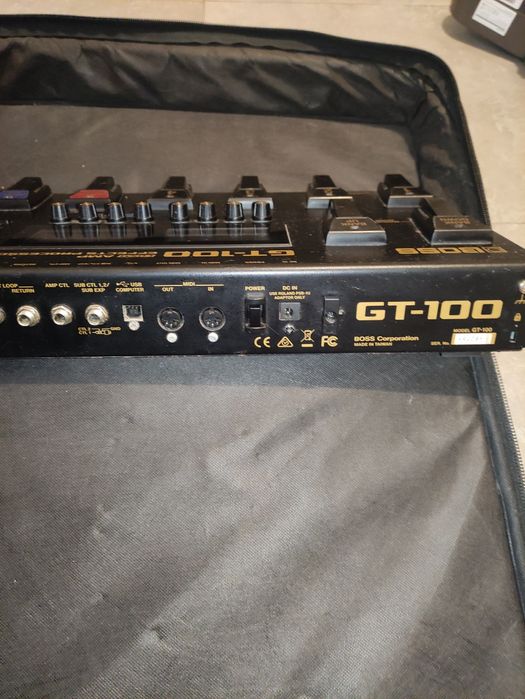 Boss GT 100 Processador de efeitos para guitarra