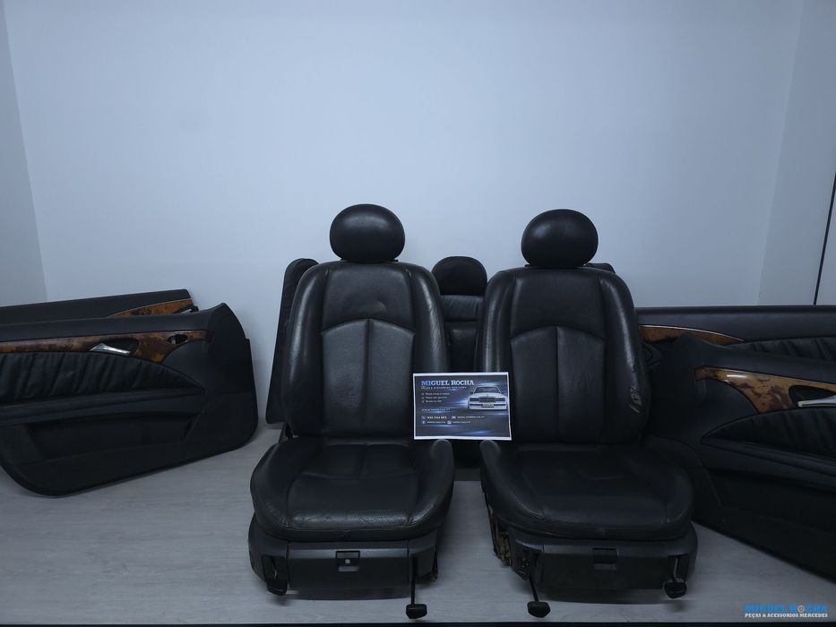 Conjunto de bancos e quartelas couro  com airbag Mercedes W211 Sedan