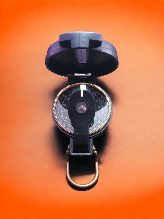 Компас Engineer Directional Compass