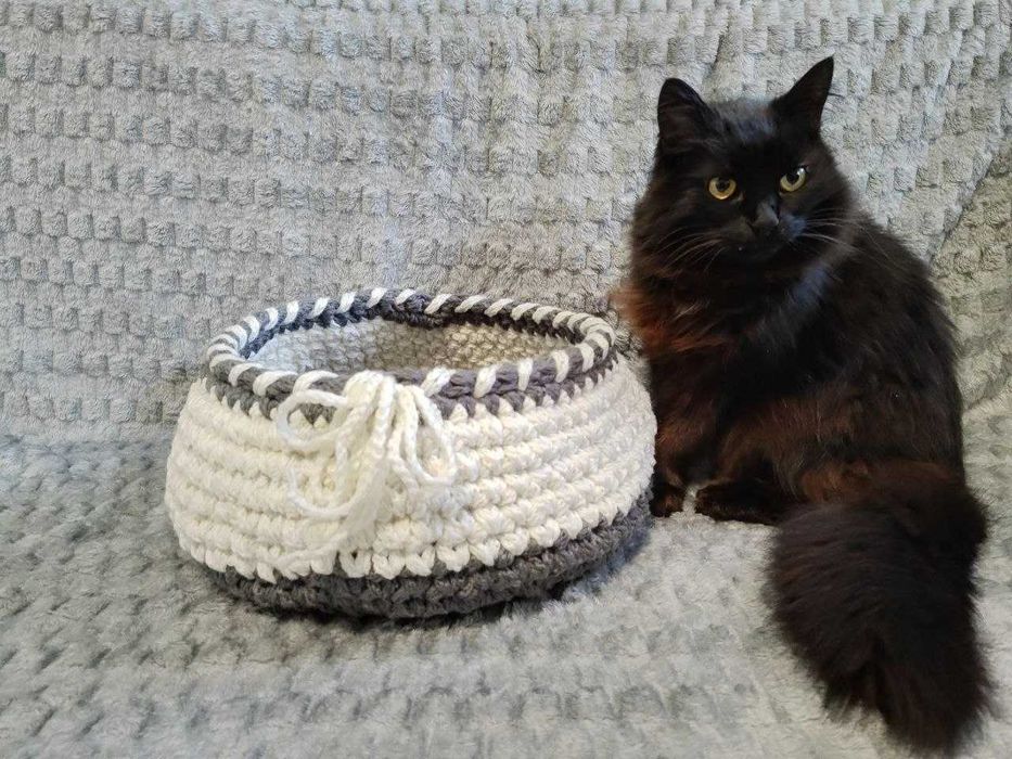 Лежанка кошик для кота