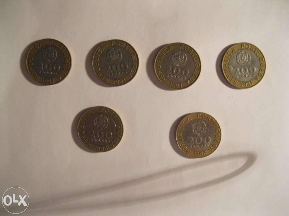 7 Moedas de 200 escudos de vários anos