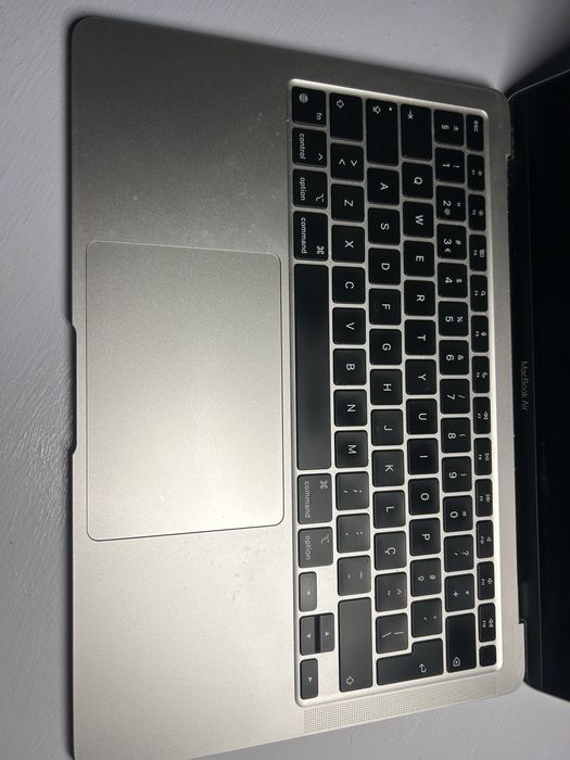 Macbook Air M1 2020