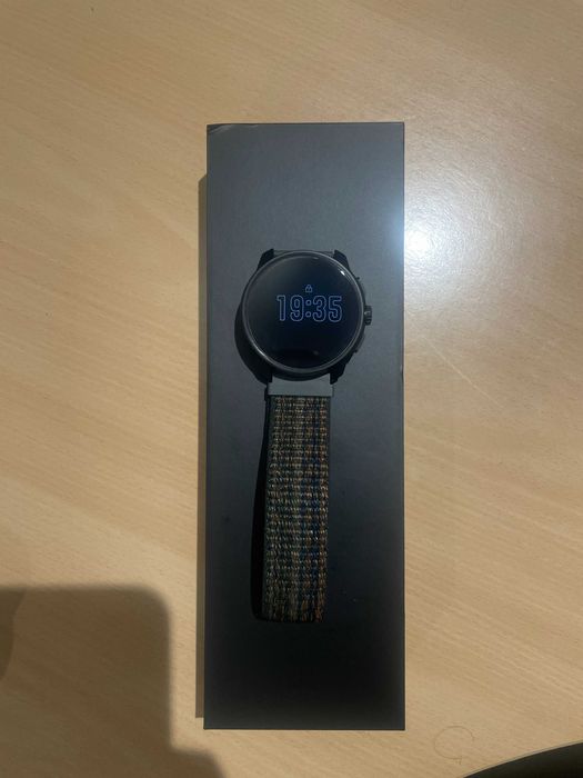 Smartwatch Suunto Race S